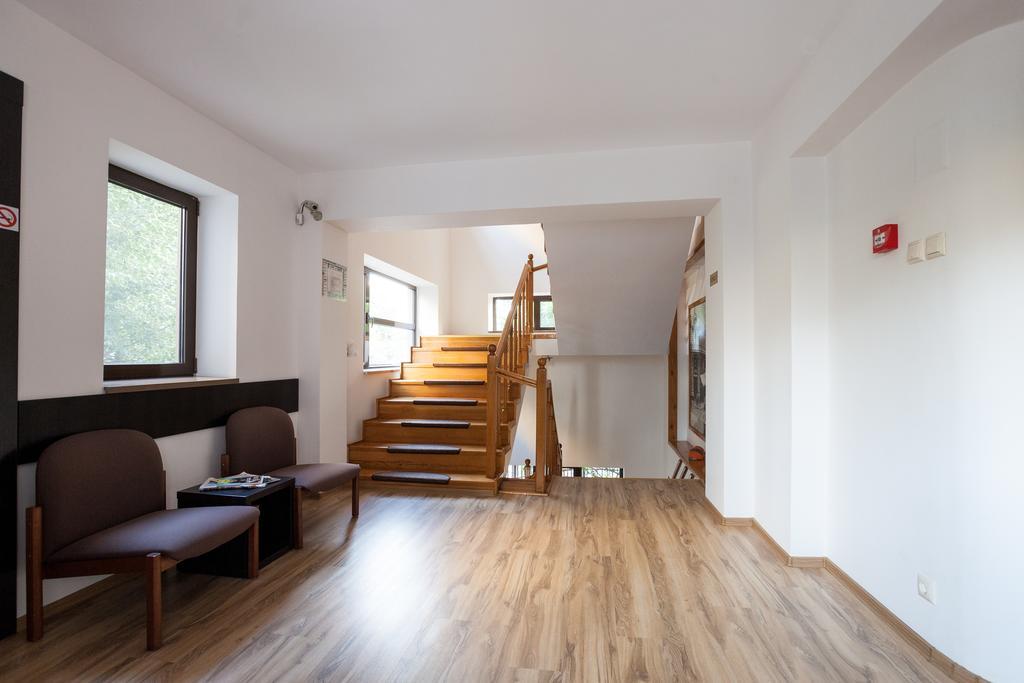 Hotel Citadella Bucarest Extérieur photo